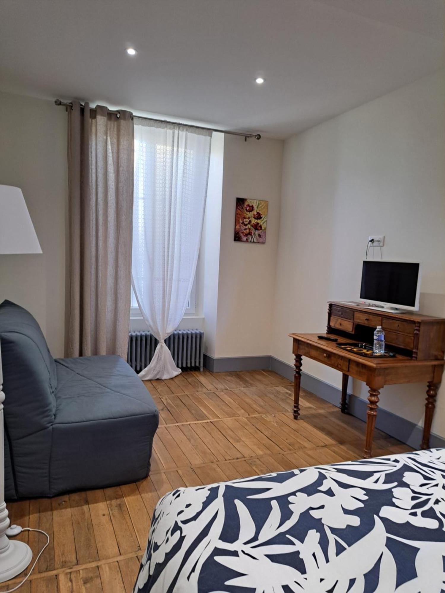Au P'Tit Gueul'Ton Bed & Breakfast Les Aix-d'Angillon Luaran gambar
